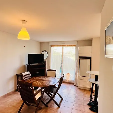Les Lauriers, Logement Calme Et Mer Apartamento
